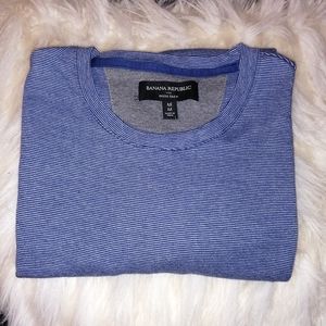 Banana republic Tshirt